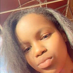 Meet your Posher, Kiah